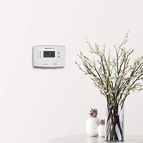Honeywell Home RTH221B1039 1-Week Programmable Thermostat - Image 5