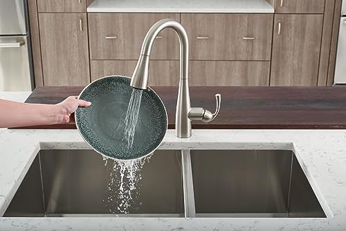 Moen Essie Spot Resist Stainless Pulldown Sprayer Kitchen Sink Faucet Set with Modern Pump Soap Dispenser, 87014SRS - Image 8