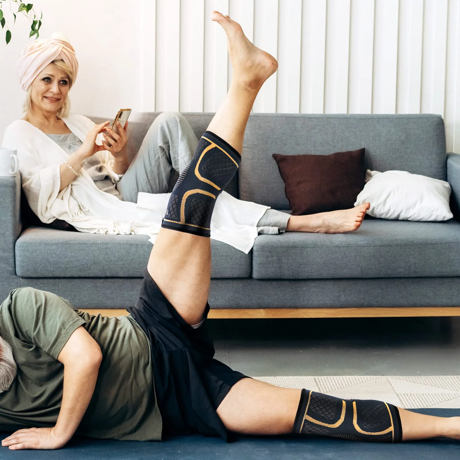 Copper Knee Braces for Men and Women (2 pack) -Knee Supports Copper Compression Knee Sleeve for Knee Pain, Arthritis, Running,Sports and Recovery Support (Medium) - Image 3