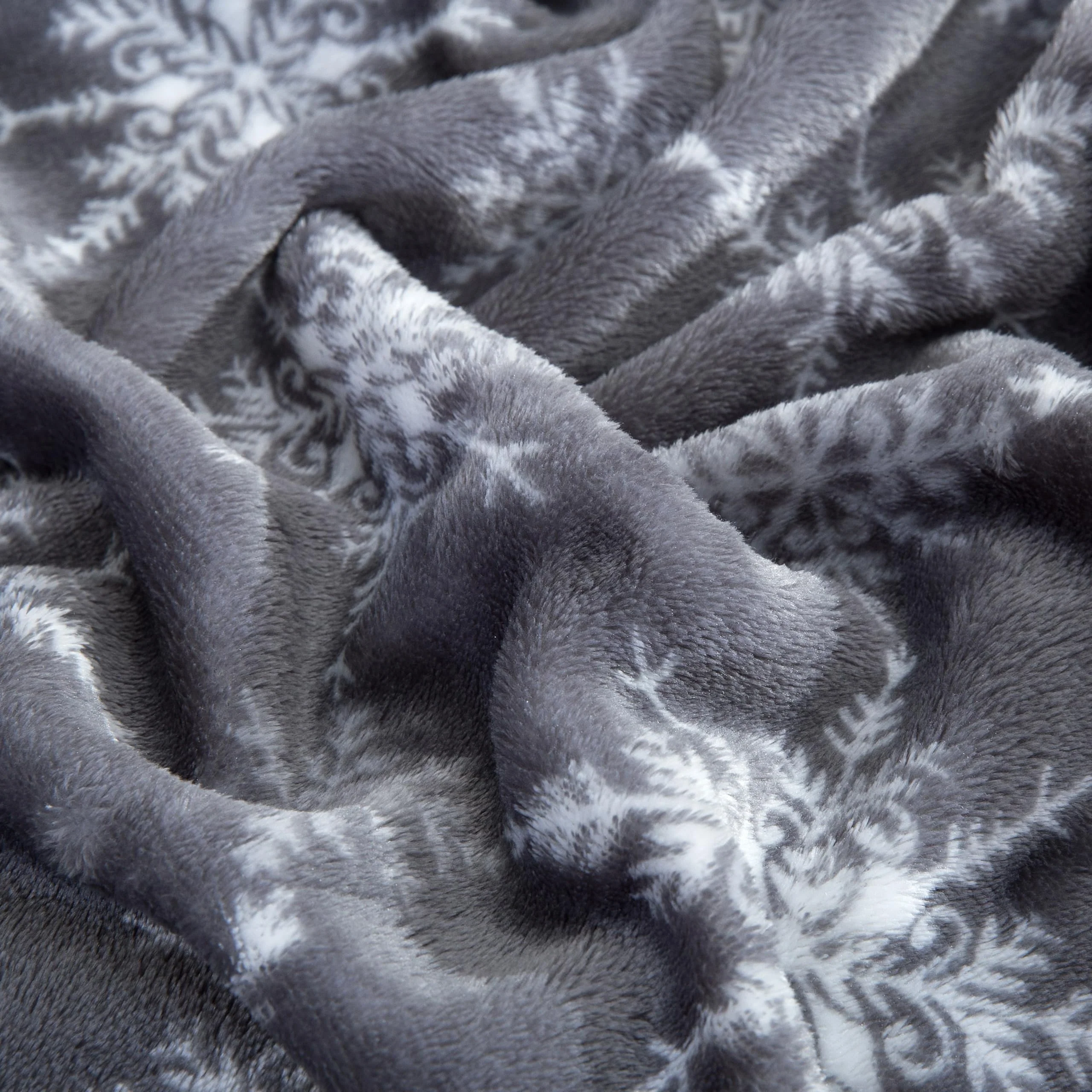 Elegant Comfort Luxuriously Soft 4-Piece Holiday Velvet Plush Flannel Sheet Set - Premium Quality - Cozy Warm, Christmas Fuzzy Velvet Flannel Fleece Deep Pocket Sheet Set - Queen, Gray Snowflake - Image 4