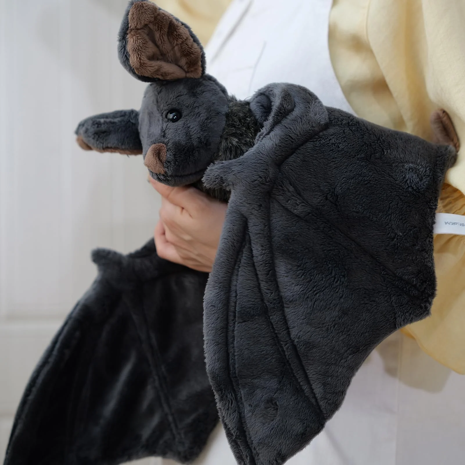 Enivtfz Large Bat Plush Toys, Creepy Goth Lifelike Bats Plushie Dolls, Soft Hugging Toys for Halloween, Easter, Christmas, Valentines, Birthday Gifts - Image 6