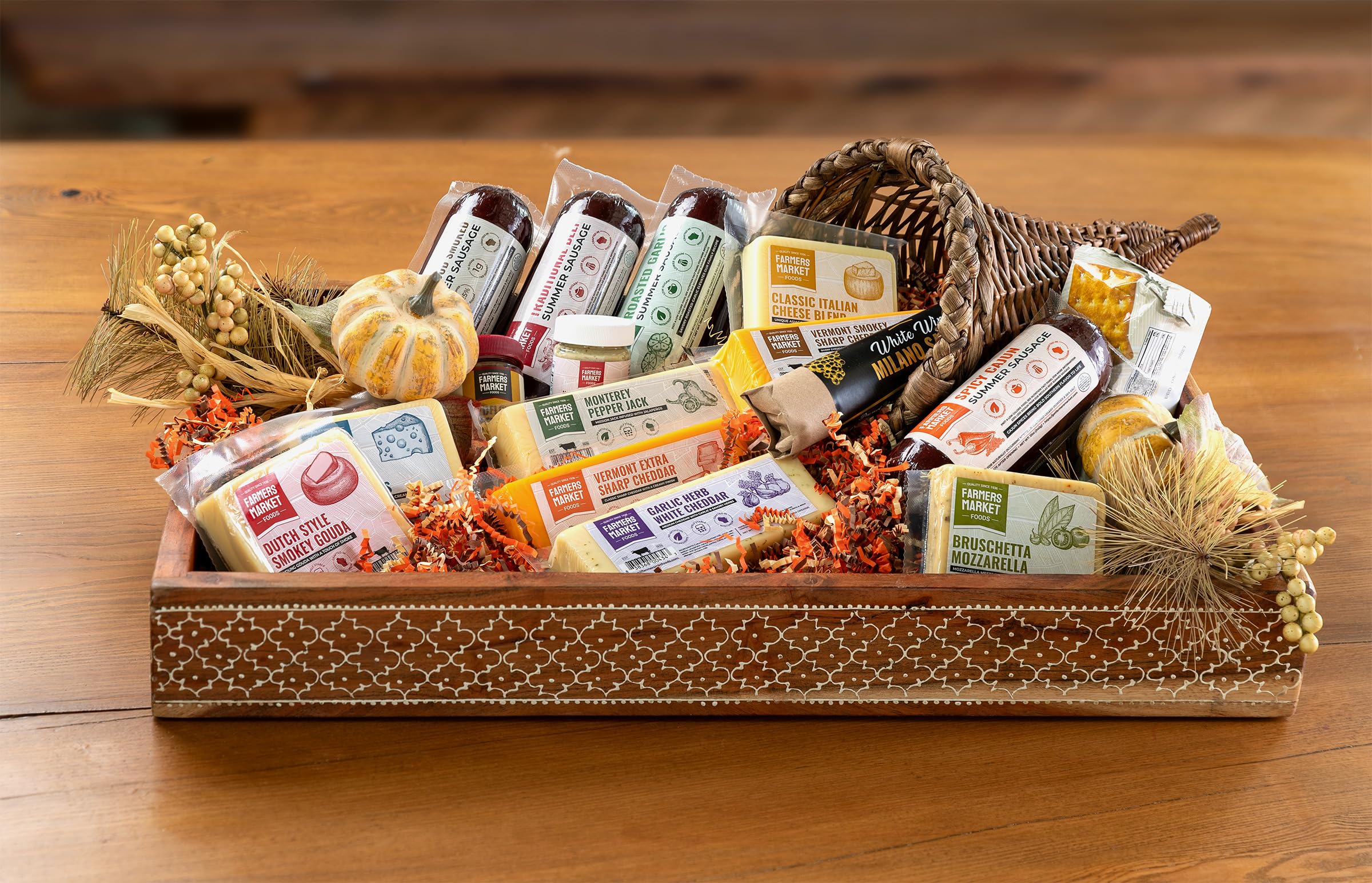 Farmers Market, Gluten Free, Keto, Paleo, Low Sodium, Zero Sugar, Christmas Charcuterie Board, Holiday Meat and Cheese Gift Baskets, Classic Assortment - Image 6