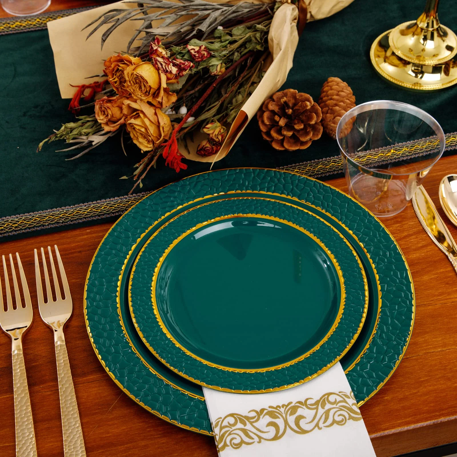 FLOWERCAT 175PCS Marrs Green Plastic Plates with Gold Rim&Christmas Plates&Green and Gold plastic Plates&Gold Plastic Silverware - Ideal for Wedding,Spring Party,St. Patrick's Day - Image 6