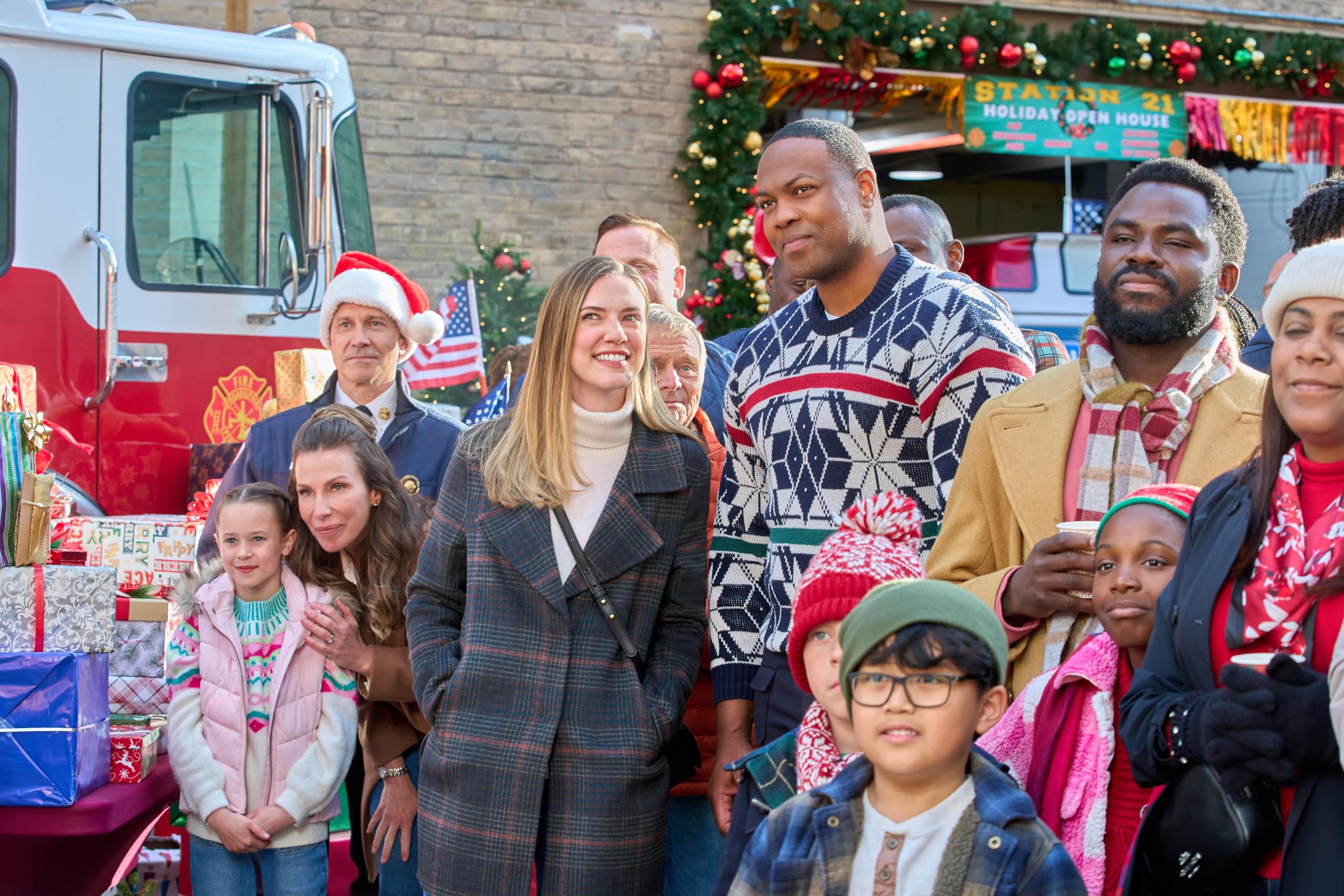 Hallmark Countdown to Christmas 9-Movie Collection (Sugarplummed, A Carol for Two, Christmas on Call, Happy Howlidays and more) - Image 2