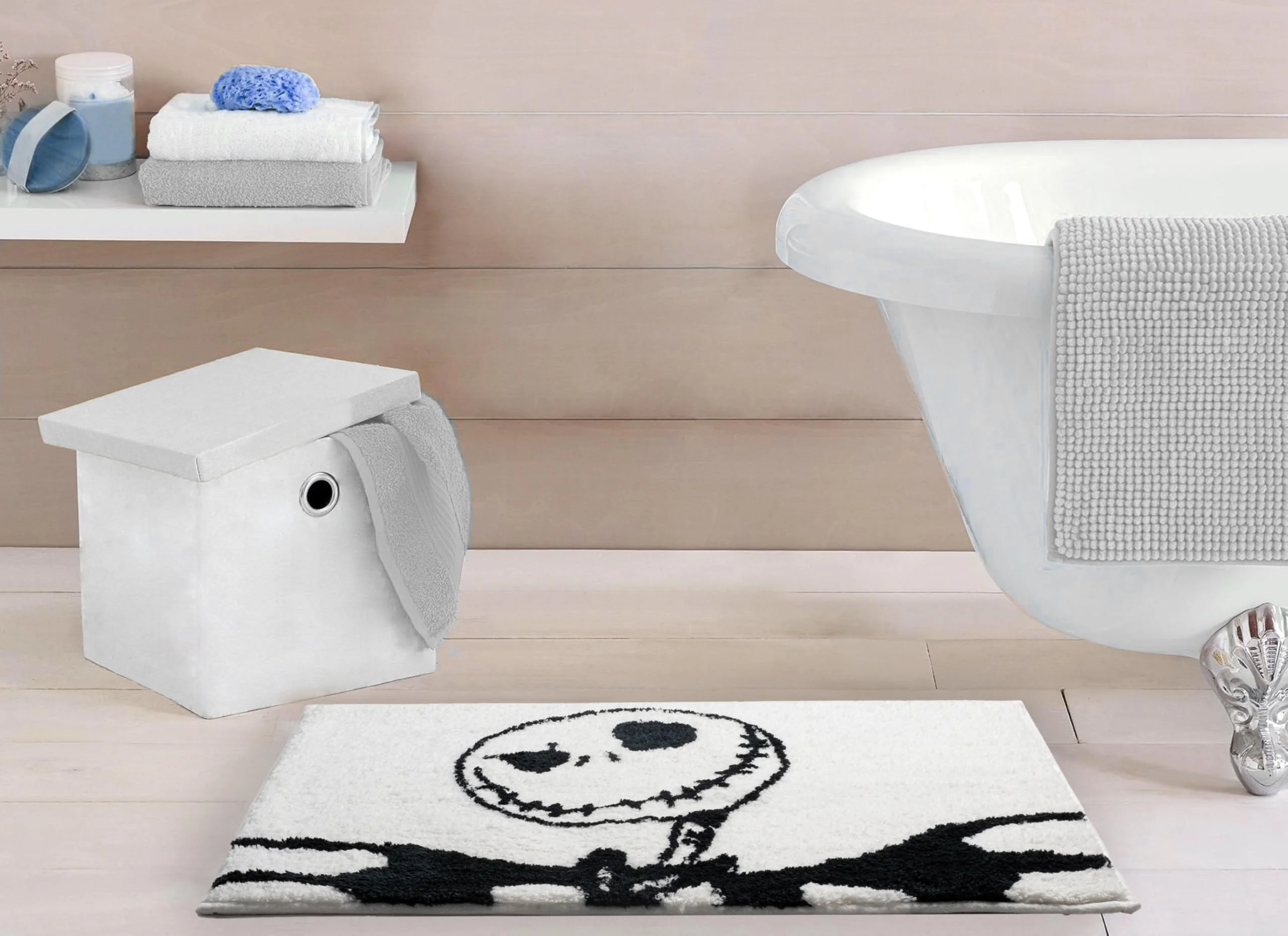 Jay Franco Disney Nightmare Before Christmas Kids Bath Rug - Jack Skellington Soft, Non-Slip, Machine Washable, White Bathroom Mat 20 x 30 - Image 5
