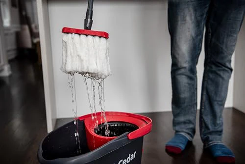 O-Cedar EasyWring Microfiber Spin Mop & Bucket Floor Cleaning System + 2 Extra Refills, Red/Gray - Image 12