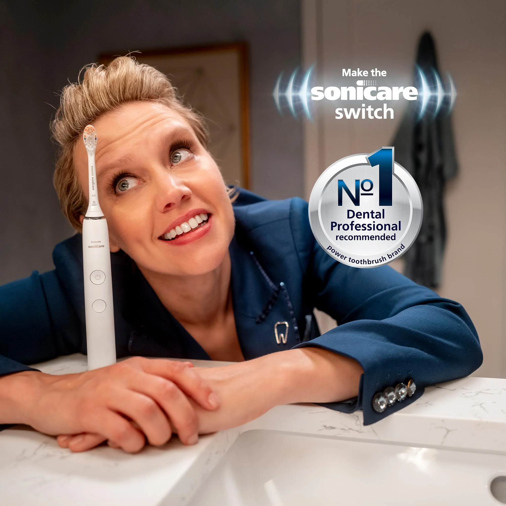 Philips Sonicare ProtectiveClean 5300 Rechargeable Electric Toothbrush, with Pressure Sensor, 3 Cleaning Modes, SmarTimer and QuadPacer, with 2 Bonus Brush Heads, Travel Case, Black, Model HX6423/34 - Image 5