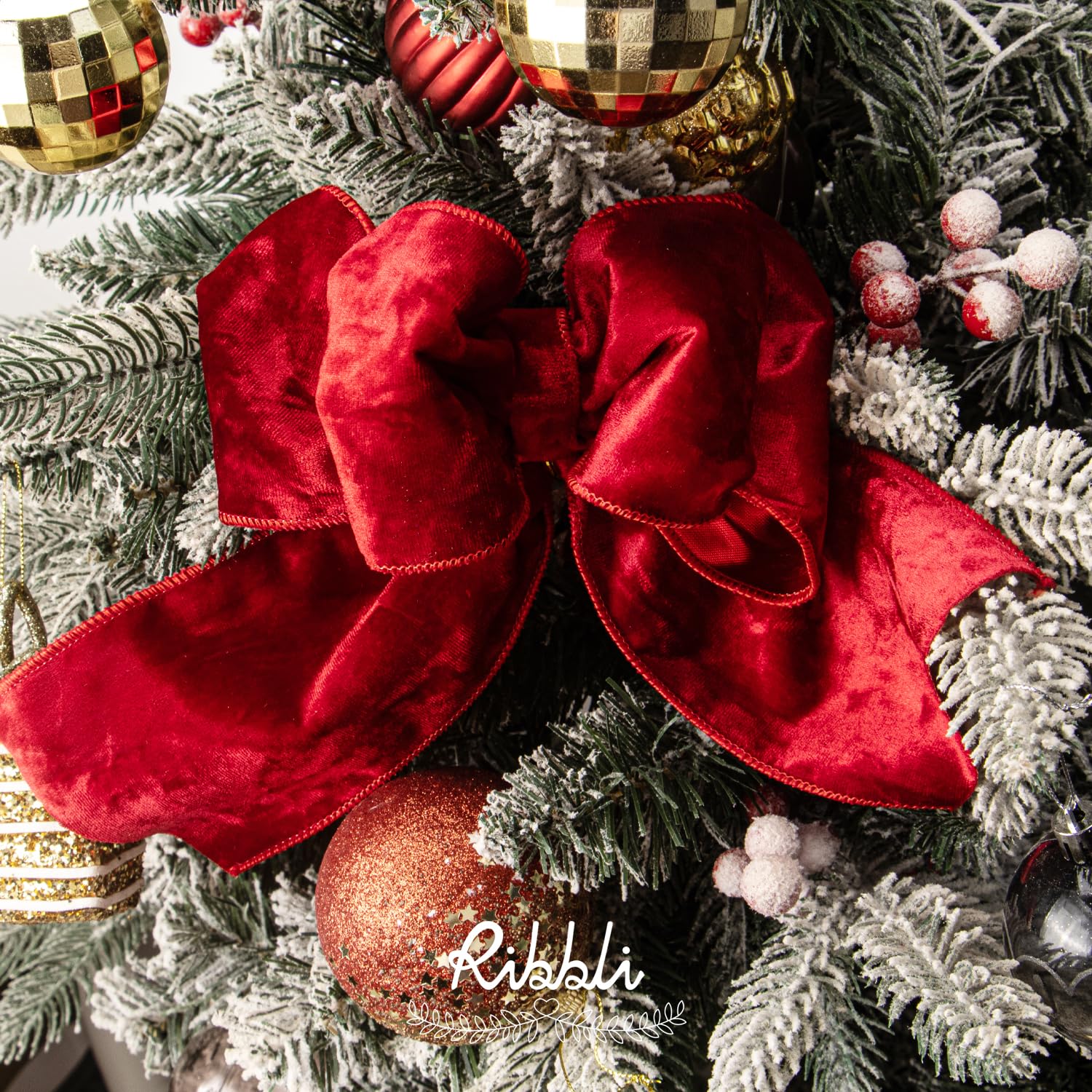 Ribbli Red Velvet Wired Ribbon 4 Inch Metallic Red Gold Crushed Velvet Christmas Ribbon for Gift Wrapping Christmas Tree Decoration Crafts Wreaths Supplies-Continuous 10 Yards - Image 4