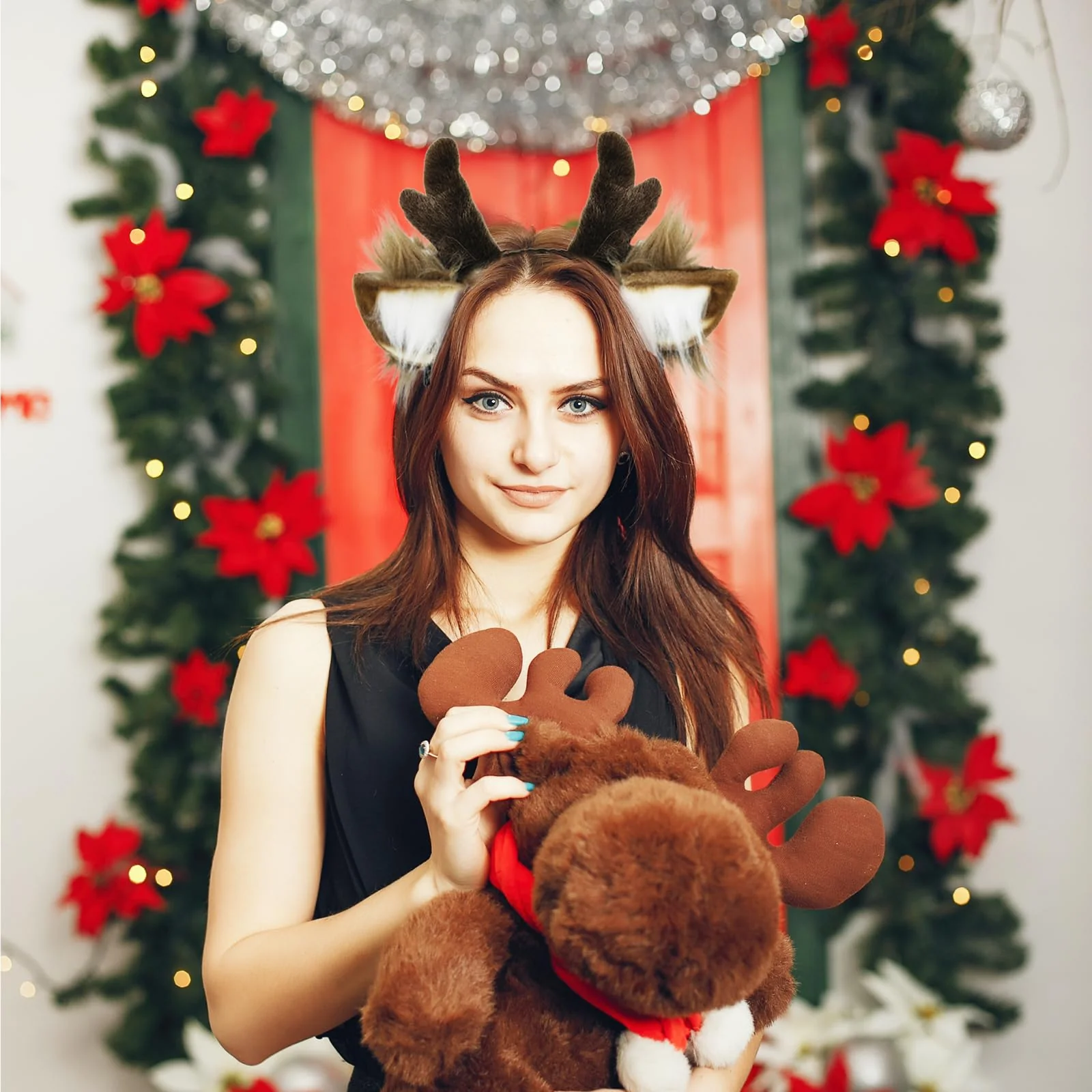 SIOTMERA Reindeer Antlers Headband, Realistic Deer Antlers Headbands Reindeer Ears Adults Christmas Party Birthday Makeup Cosplay, Reindeer Headband for Christmas Eve Costume Gift, Brown - Image 3