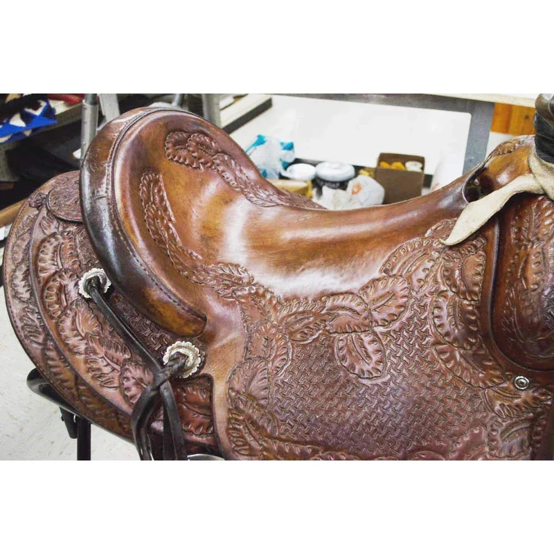 Skidmore's Skidmore's Leather Cream: All-Natural, Non-Toxic Leather Care Made in USA Since 1984. Water Repellent Formula Restores Leather Couches, Car Seats, Boots, Shoes, Purses, Bags, and Tack. 16 Oz - Image 6