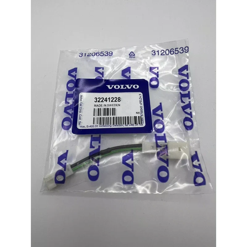 Volvo OEM Genuine Volvo Adapter Cable 32241228