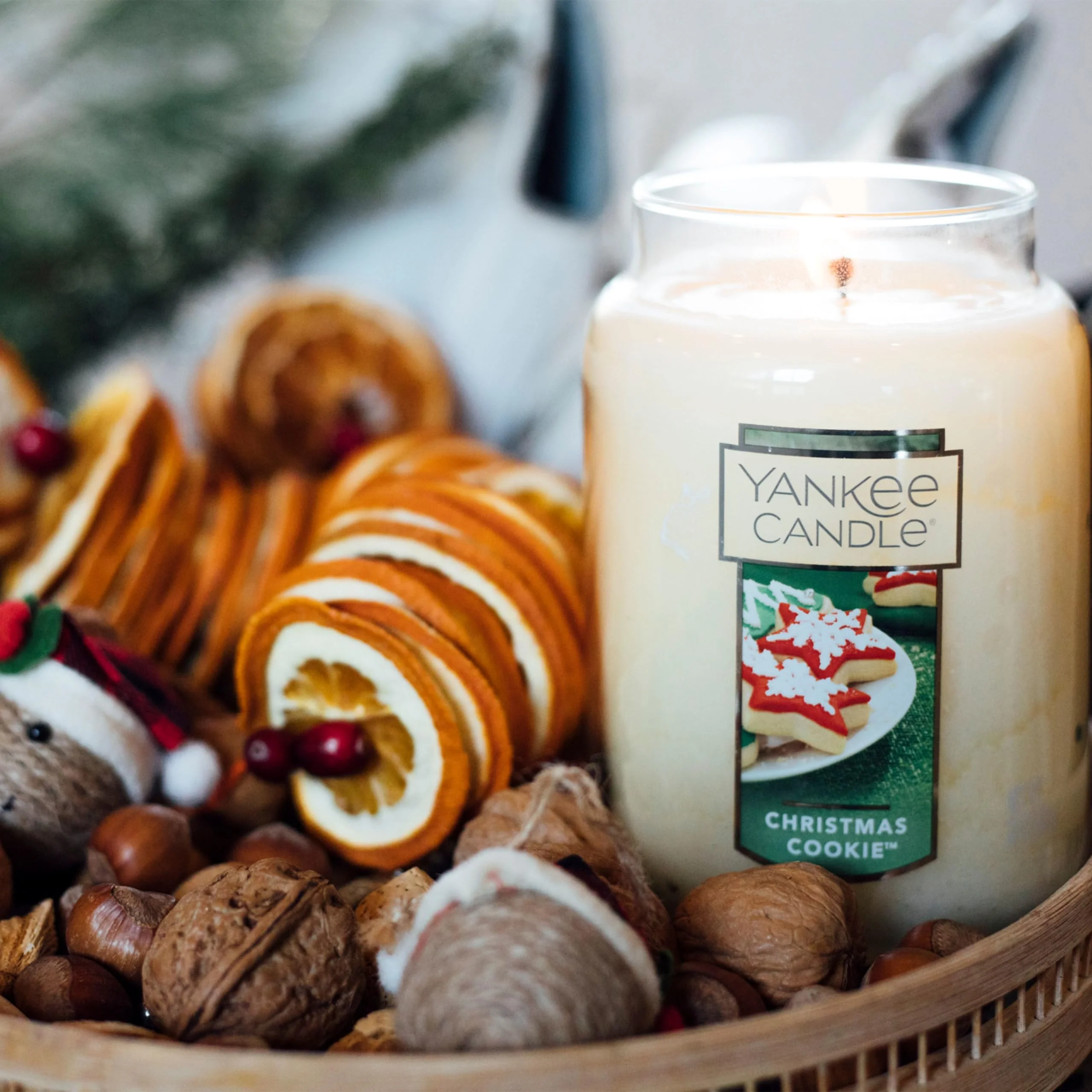 Yankee Candle Christmas Cookie Scented Classic 22oz Large Jar Single Wick Candle Over 110 Hours of Burn Time Perfect for Holiday Gifting and Celebration - Image 6